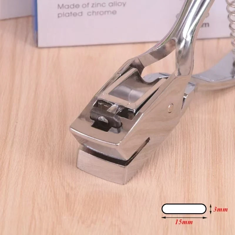 

Oval Shape Hole Punch Manual PVC Card Punch Slot Hole Puncher Photo Badge Tag Card Making Scrapbooking Tool Office Stationery
