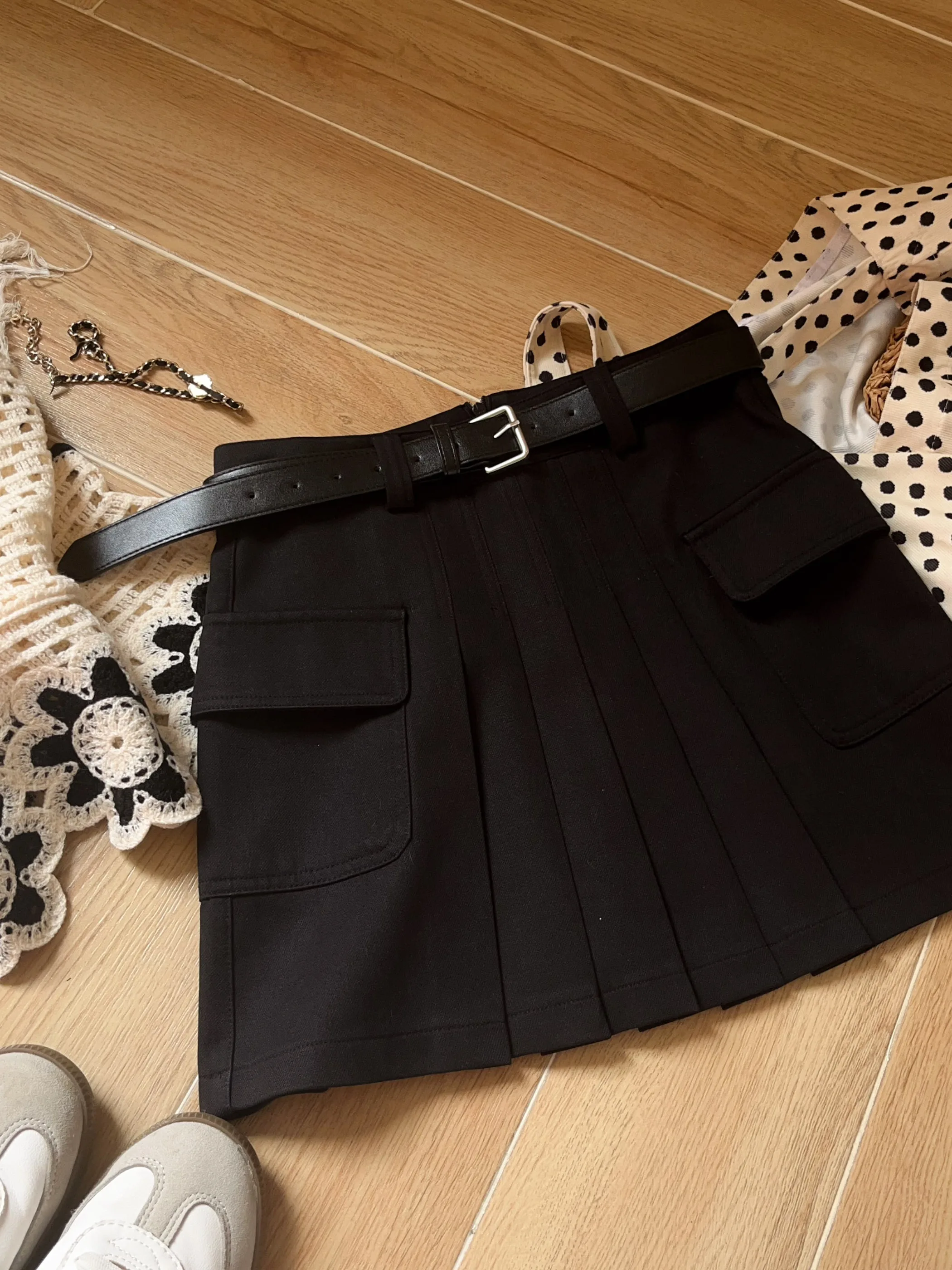 High Waist A-Line  Skirt Black Anti-Light Cotton Pleated Workwear Style Women's Half Body Skirt Prevents Exposure