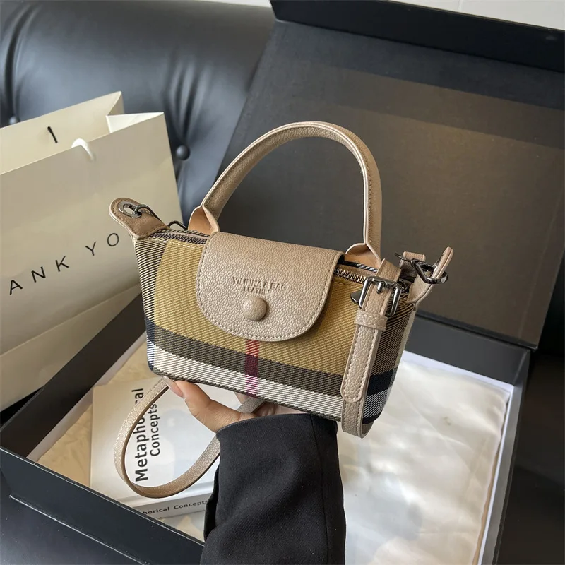 European and American Fashion Women's Bag 2025 New Check Pattern Bag Handheld Dumpling Bag Handheld Crossbody Bag image 5