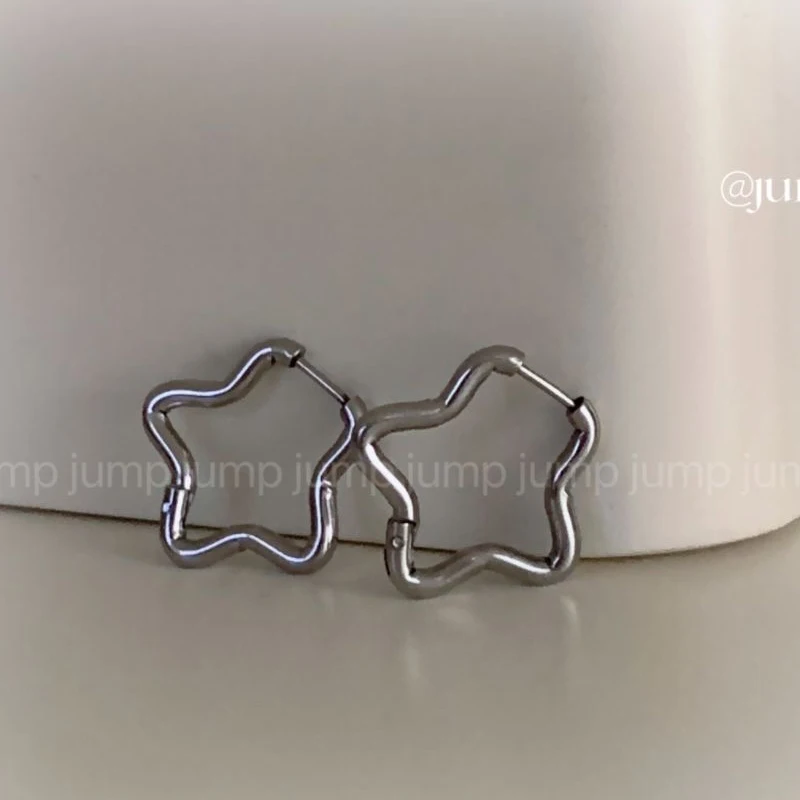 Punk Aesthetic Black Stainless Steel Star Earrings for Women Korean Fashion Vintage Accessories Grunge Rock Jewelry Y2K Jewelry