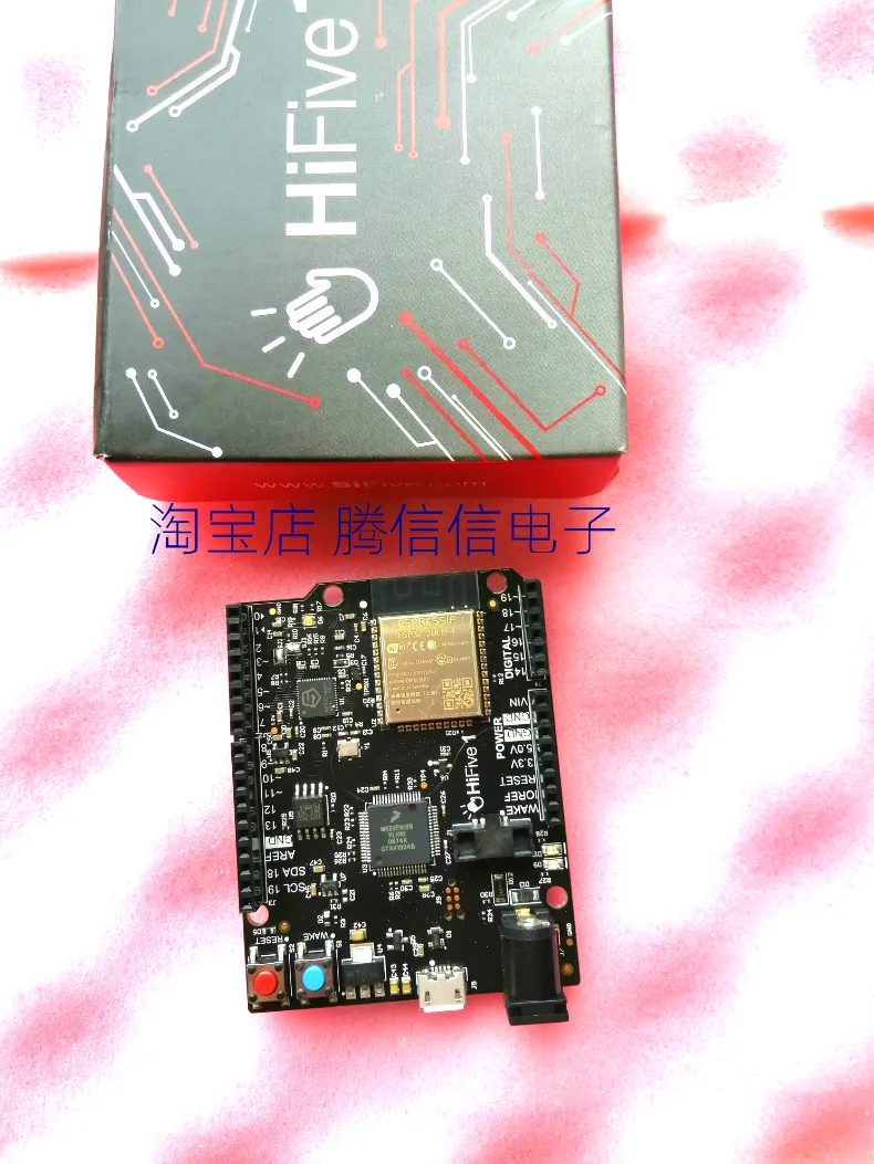 cs-hifiveb-01 boards and Development Kits - Wireless HiFive1 Rev B HiFive1 Rev B SiFive E31 RISC-V FE310