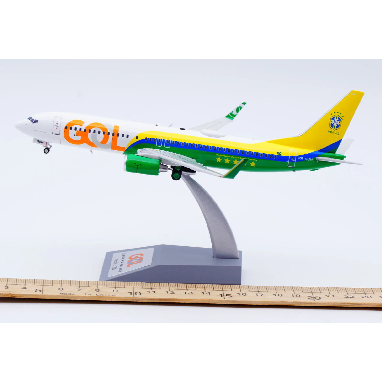 IF738G30524 Alloy Collectible Plane Gift INFLIGHT 1:200 Gol Transportes Aereos Boeing B737-8EH Diecast Jet Model PR-GUM