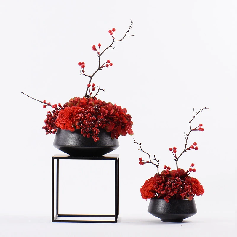 Black metal small iron frame base handicraft ornaments Chinese tea table, potted plant, iron art display rack decoration