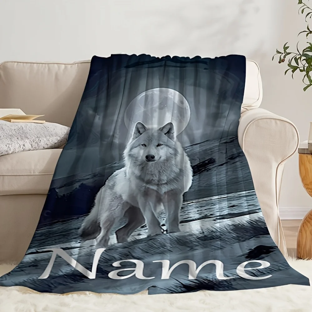 Custom name wolf flannel blanket, suitable for sofa, bed, birthdays, children, friends, gifts