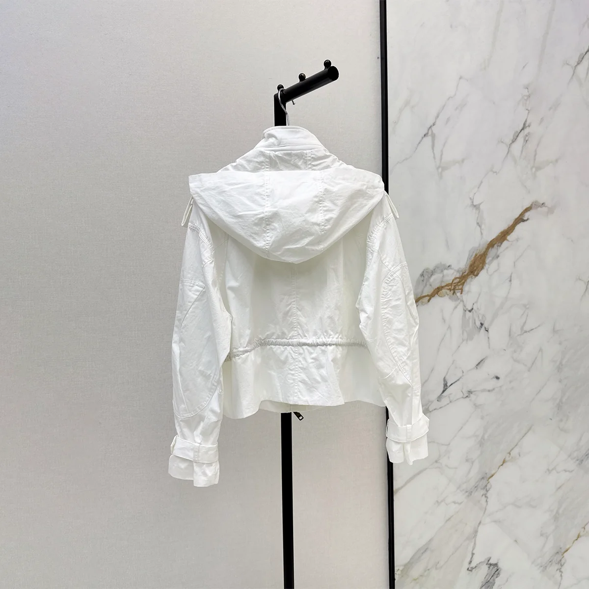 2026 high-quality women's short hooded drawstring windbreaker jacket--hb806