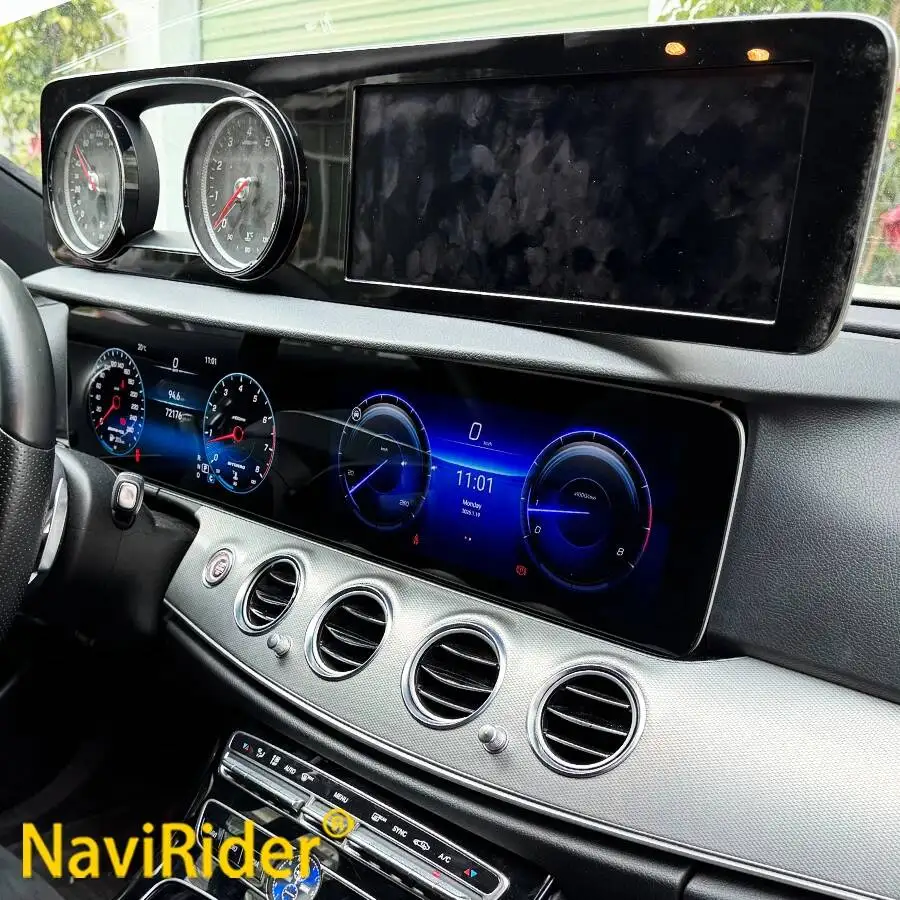 

Двухэкранный мультимедийный GPS-навигатор Qualcomm для Mercedes-Benz E-класса W213 2017-2023 с поддержкой CarPlay и Android Auto
