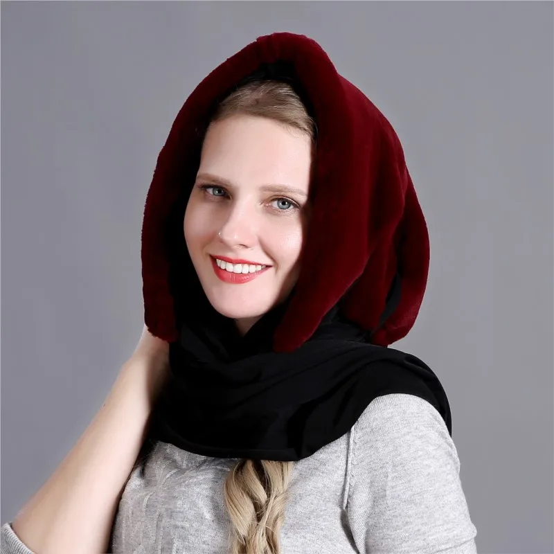 

New ethnic-style silk scarves hats and are fashionable warm