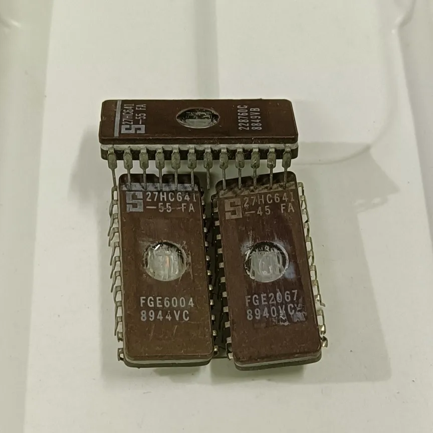 

1 шт 27HC641 нет следов данных