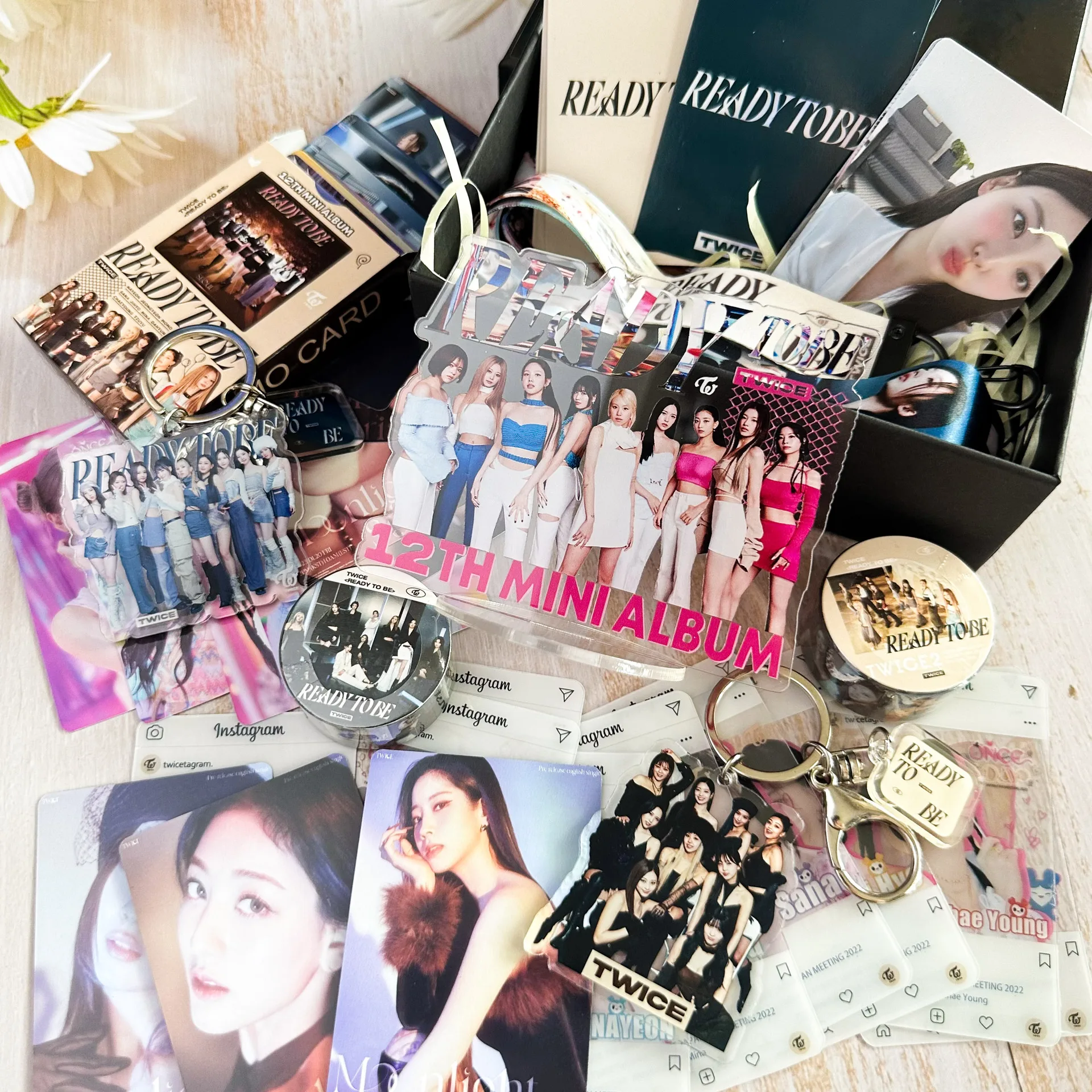 Kpop Idol Twice Lomo Cards 2023 READY TO BE Photocards Stickers Keychain for Fans Collection