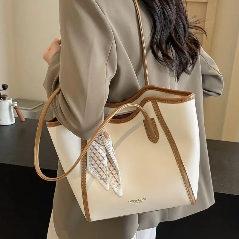 

2025 Spacious Commuter Tote Bag, Minimalist Shoulder Purse for Women, Casual Day-to-Night Crossbody, Versatile Sling Bag