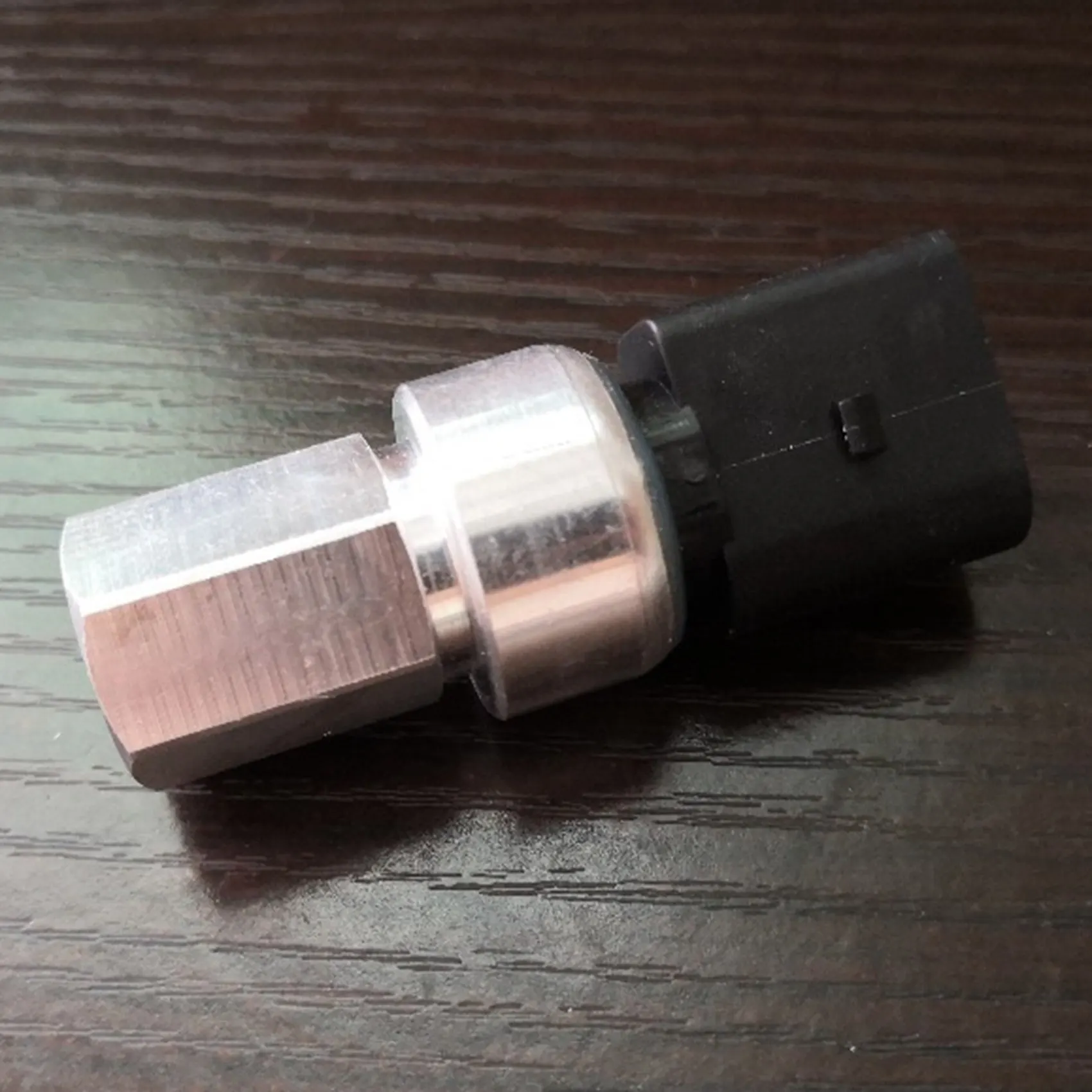 

Strict 10Pcs 1K0959126E A/C Pressure Switch Sensor Air Conditioning Pressure Sensor For- A3-Golf Jetta Passat 82CP09-05