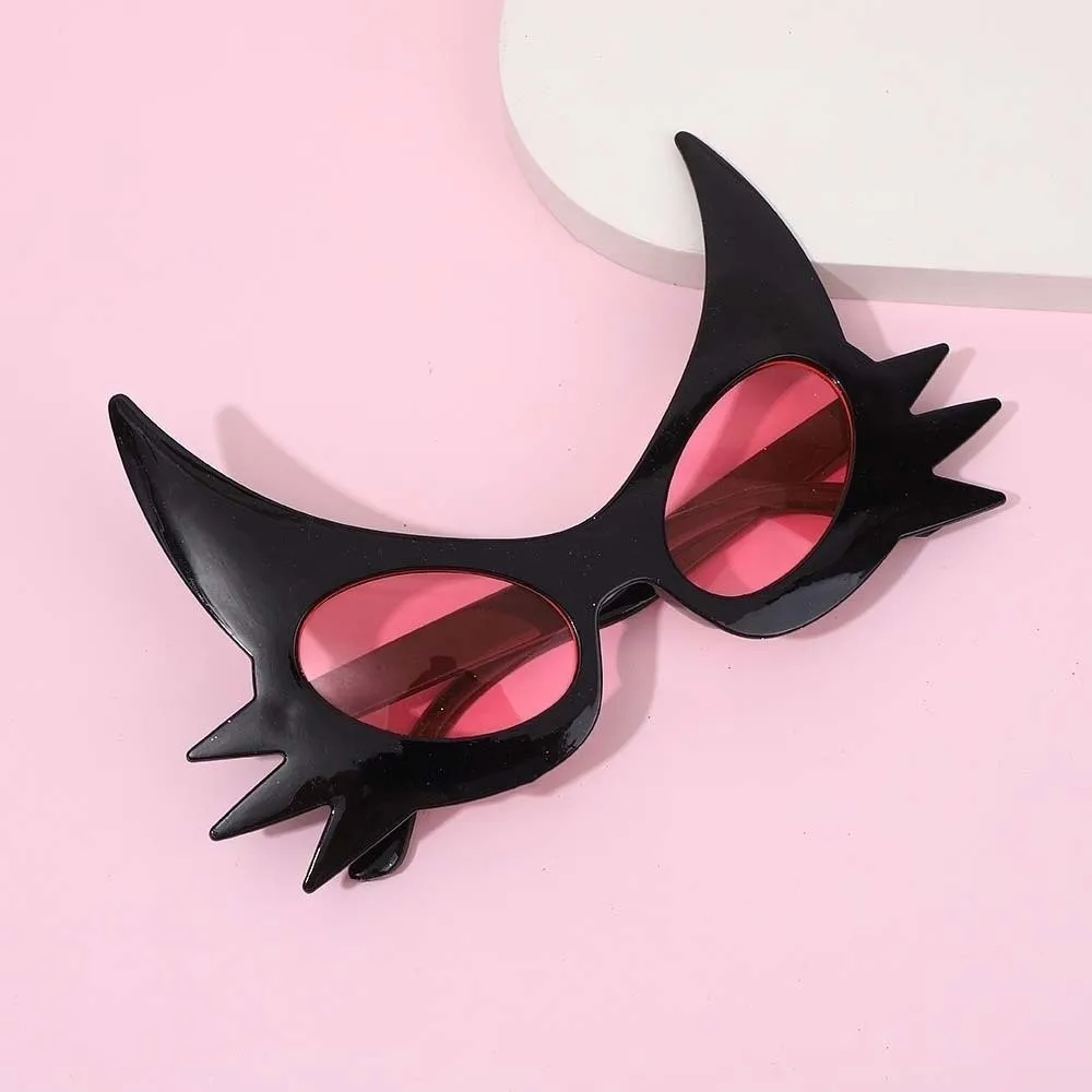 Skeleton Hand Halloween Party Sunglasses Plastic Frame Dark Lenses Funny Costume Eyeglasses Quirky Styles Durable Material