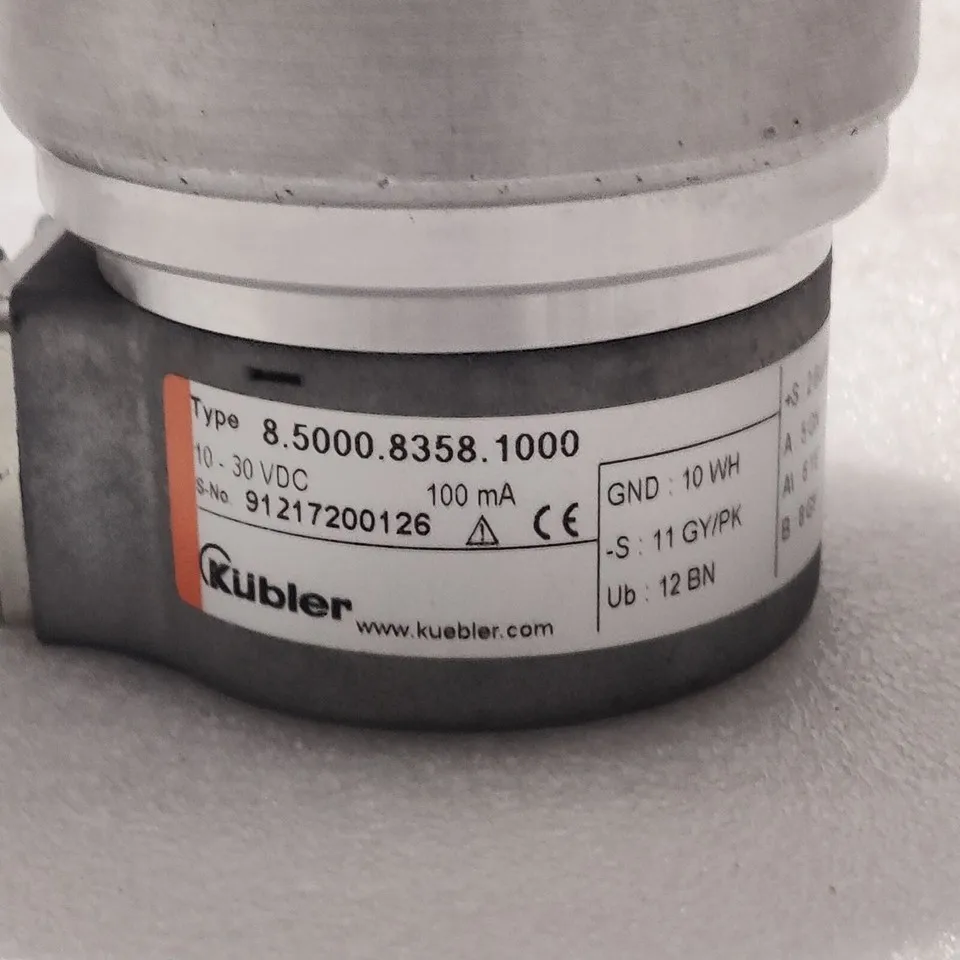 Инкрементальный энкодер Kuebler 8.5000.8358.10wbr00