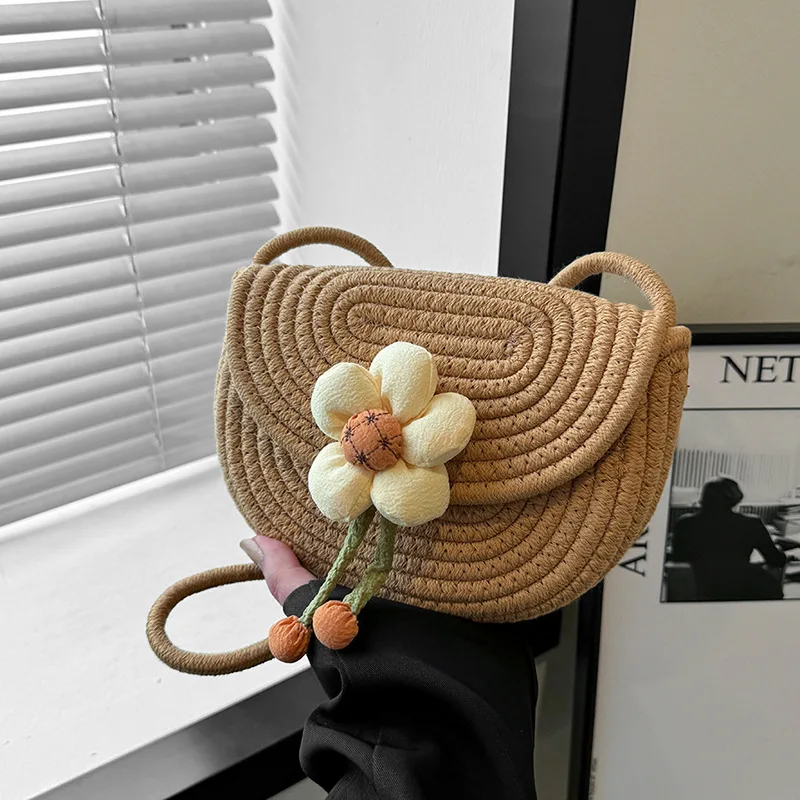 

Summer Flower Straw Shoulder Shell Bags for Women Fashion Beach Vacation Ladies Crossbody Bag Purse Casual Female Phone Handbags