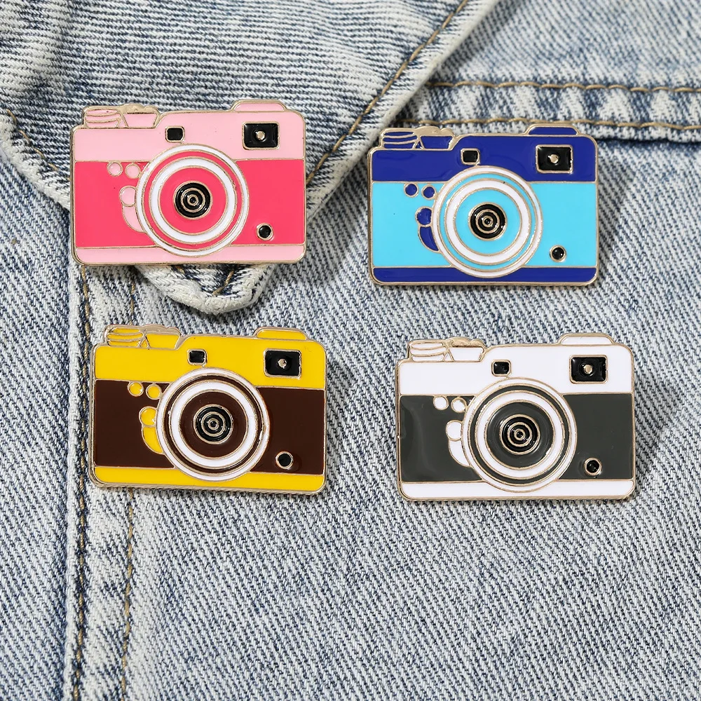 Brooch VCR Brooch Outdoor Travel Series Alloy Clothing Accessories Backpack Brooch Badge Lapel Pins Exquisite Color Camera