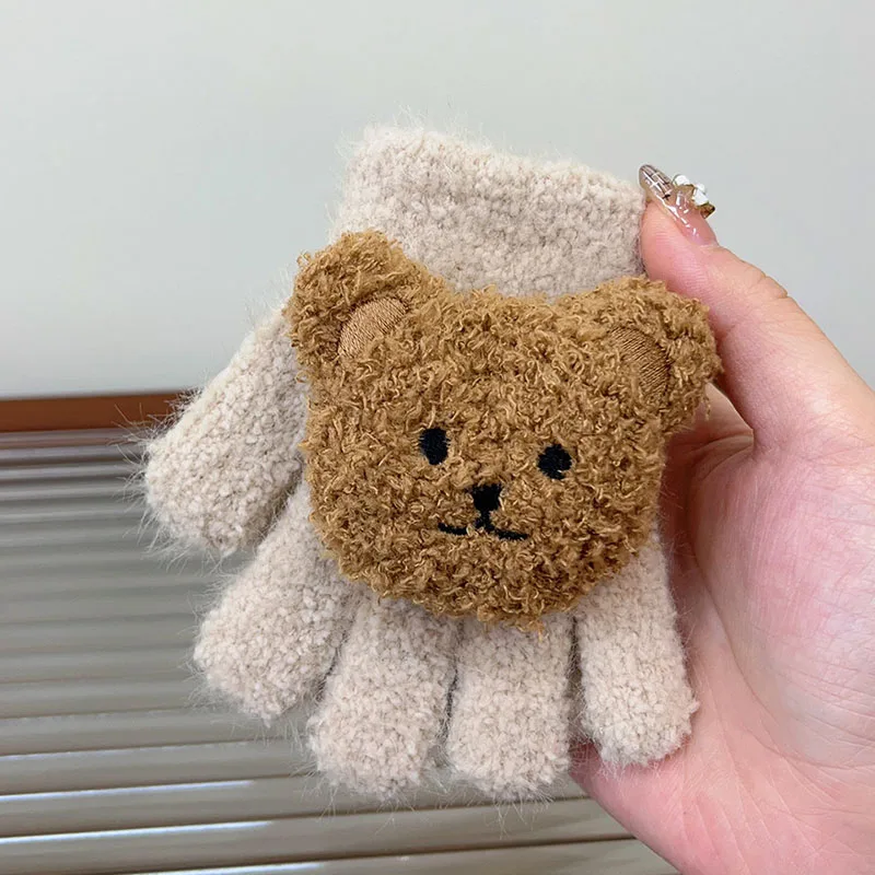 ถุงมือเด็กน่ารักลายหมี ถุงมือไหมพรมหนานุ่มสำหรับเด็ก ถุงมือถักสำหรับเด็กอนุบาล อุปกรณ์กันหนาวสำหรับเด็กอายุ 1-3 ปี ถุงมือห้านิ้วสำหรับเด็ก