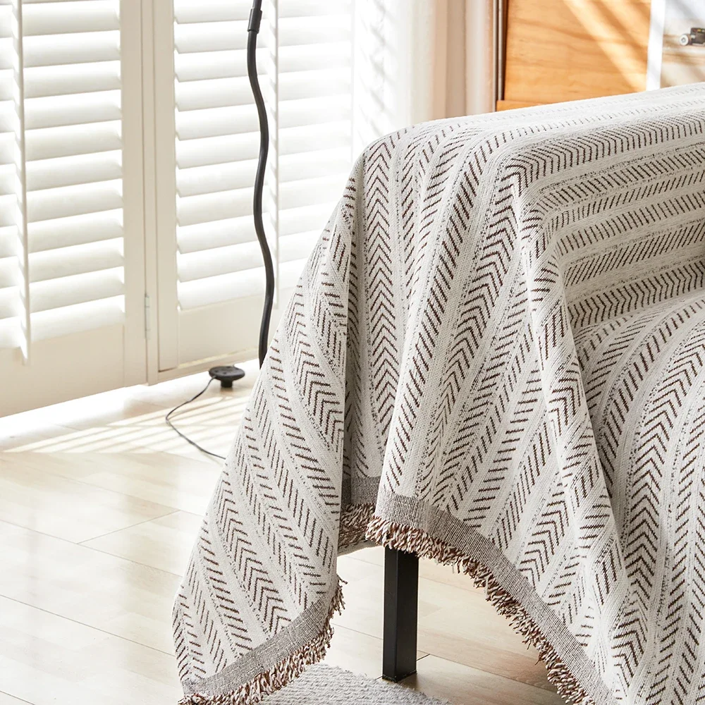 Chenille Sofa Towel Soft and Comfortable Air Conditioning Blanket Sofa Decorative Cover Four Seasons Universal Couch Cushion