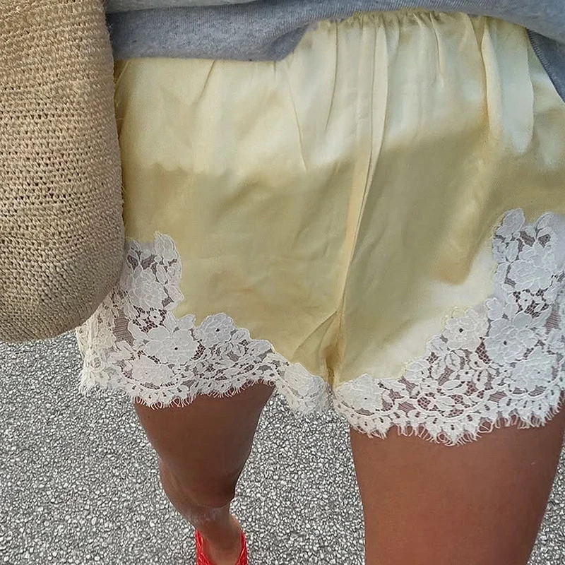 2025 패션 바텀스 새틴 반바지 섹시 레이스 패치워크 슬립 반바지 여성 우아한 하이웨이스트 솔리드 컬러 실키 파자마