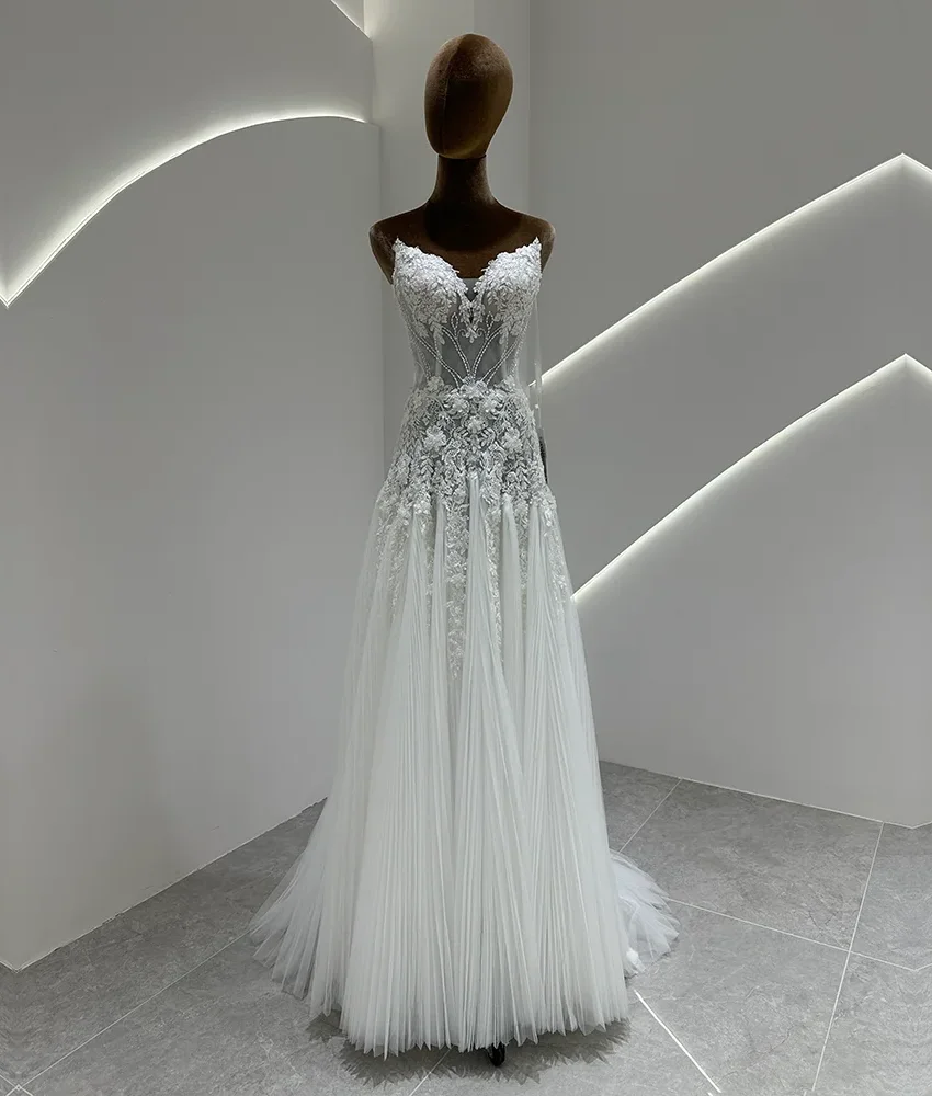 

Customized Exquisite Tulle A-Line Beading Pearls Appliques Evening Dress Temperament Sweetheart Sleeveless Celebrity Gowns