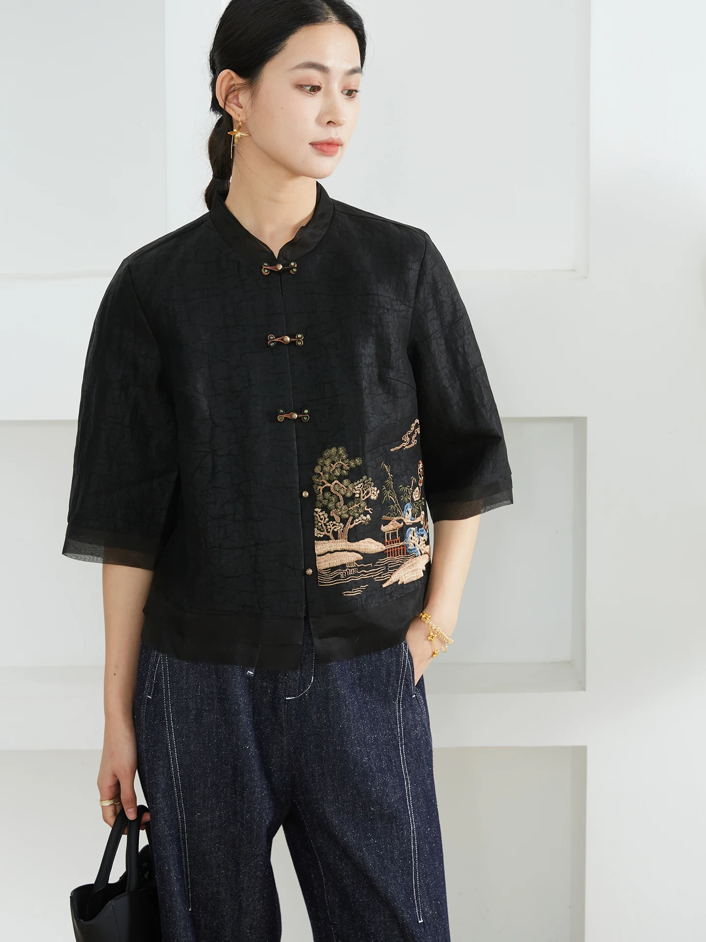 

Специальное предложение: 100% шелк, плотный, с вышивкой в стиле кра, традиционный китайский длинный пальто-накидка из шелка сянюнь...