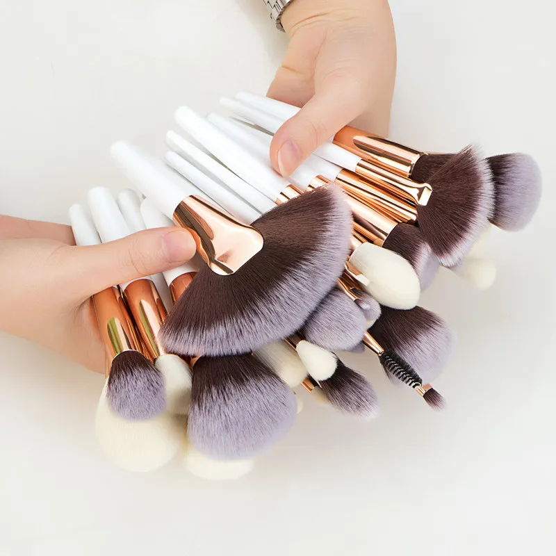 Professional 40 pcs Makeup Brushes Set Soft Natural Bristles Powder Blending Contour Eyebrow Eyeshadow Fan Foundation Brush