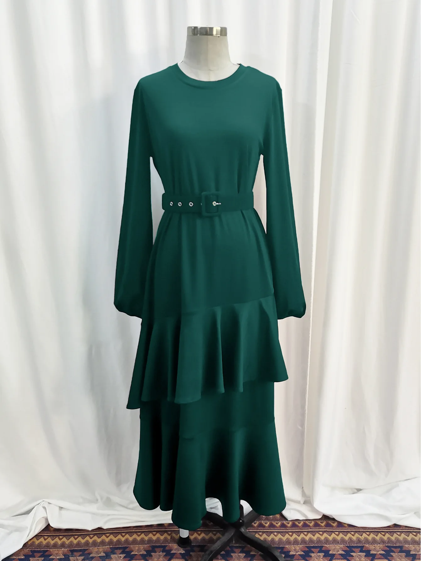 Islamique dubaï usage quotidien robes décontractées Eid femmes musulmanes robe longue élégante Double couche à volants taille couleur unie robe tricotée