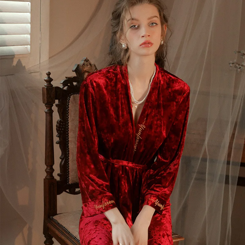 Winter Velour Bridesmaid Wedding Robe Gown Women Print Sleepwear Bride Kimono Bathrobe Velvet Nightgown Lingerie Vestidos