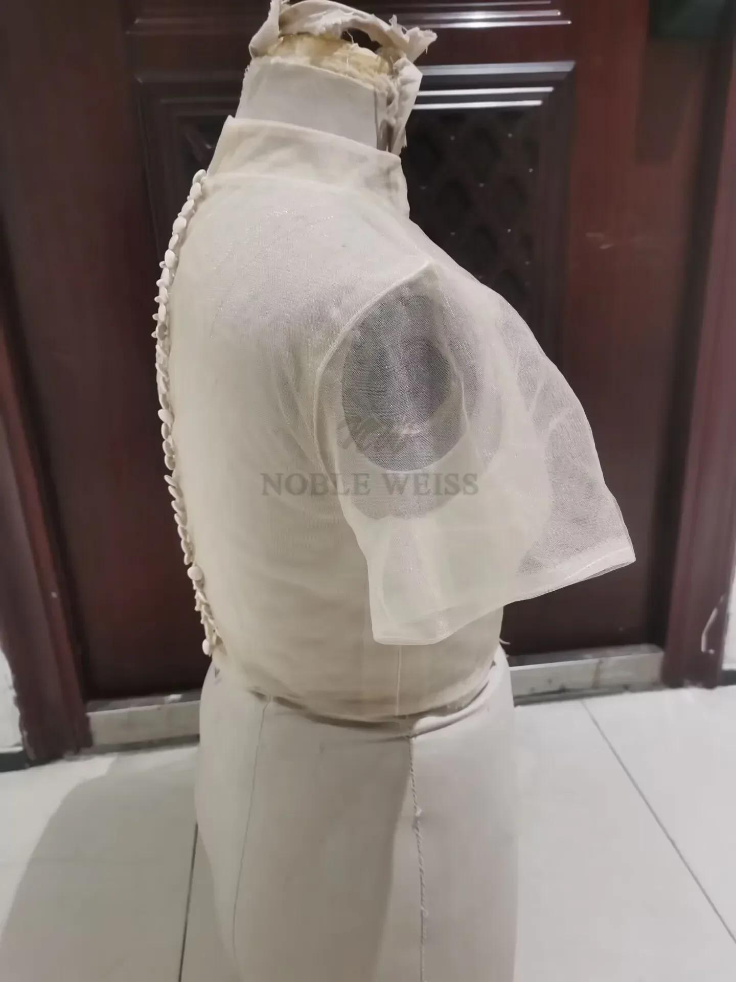 Giacca da sposa a collo alto Giacche da sposa in tulle fai-da-te Bottoni Manica corta Top Coat per festa di nozze Personalizzato