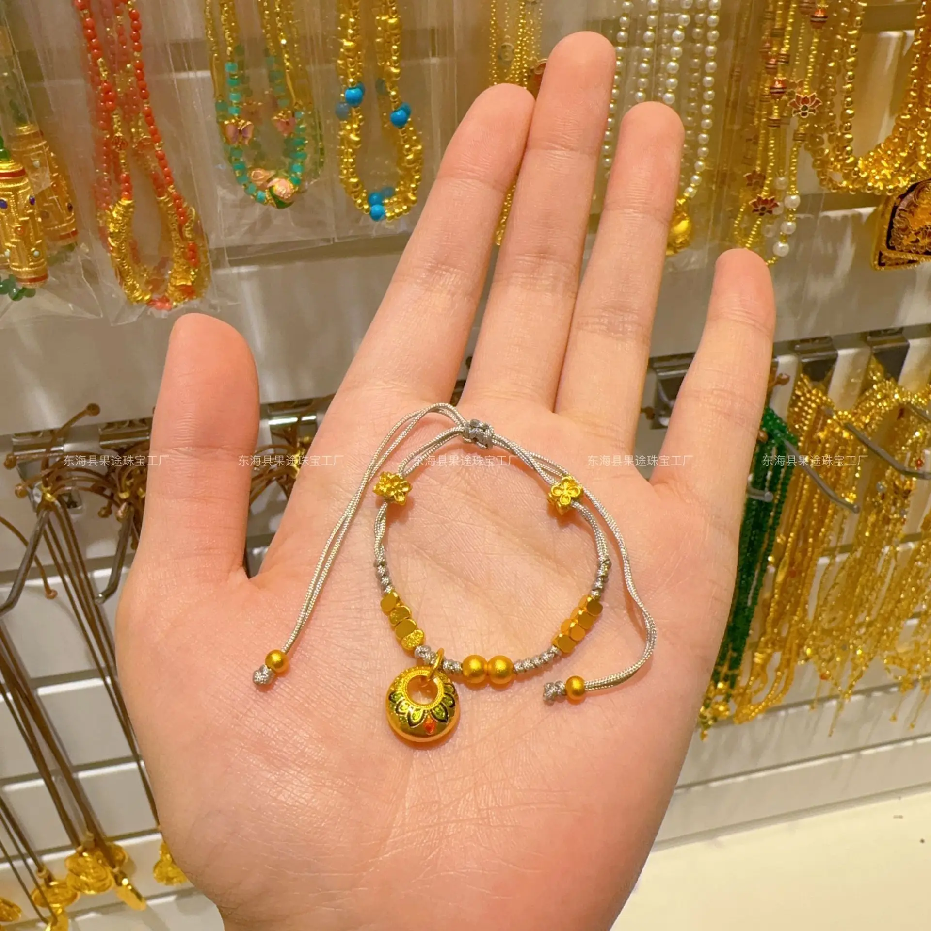 

Plated With Genuine Gold Preservation Ancient Sand Gold Wheel Buddha Seal Step By Lotus Hand Woven Bracelet Girls Gift