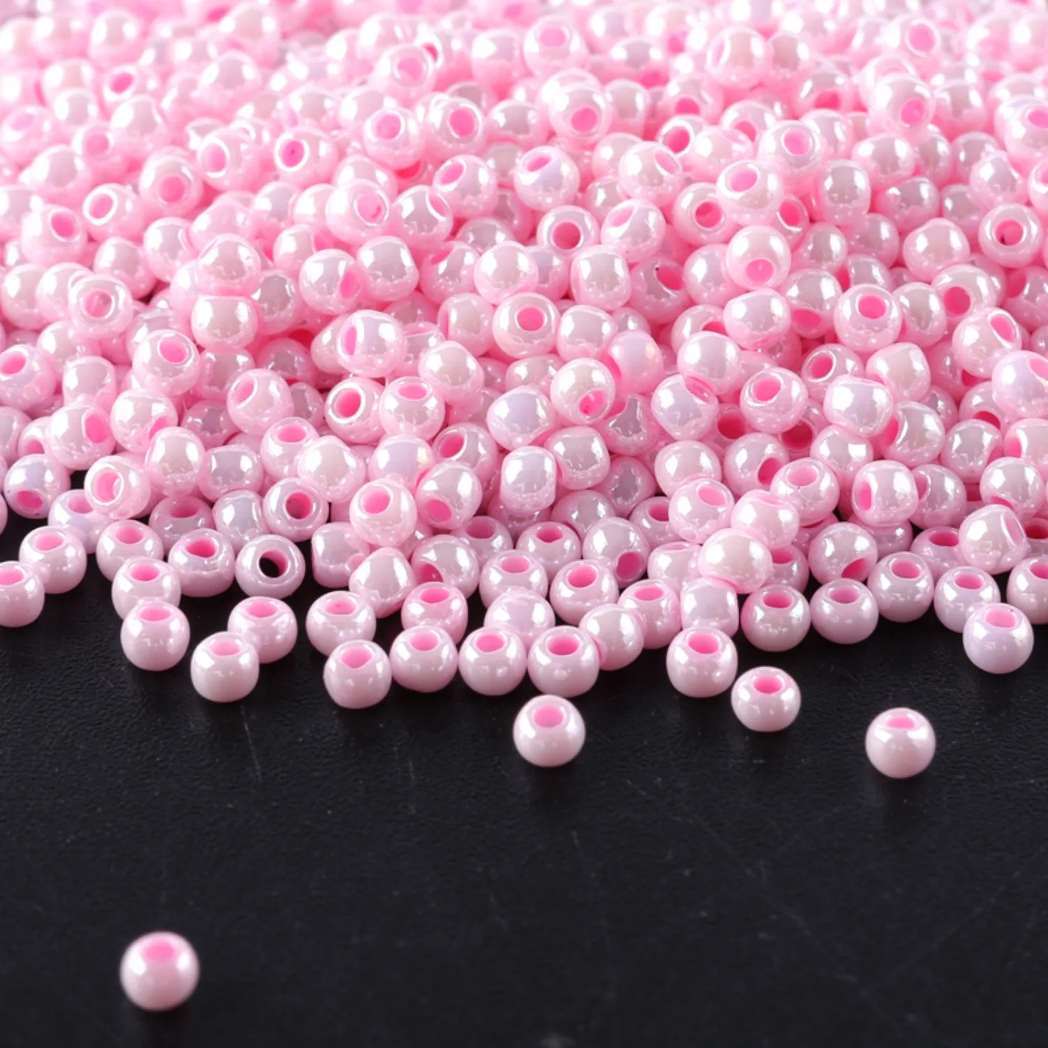 Hochwertige Perlen der Serie 11/0 in Perlmuttfarben, Schmuckzubehör, 10g/Tube, geeignet für alle Arten von DIY-Handwerk. – Detail 3