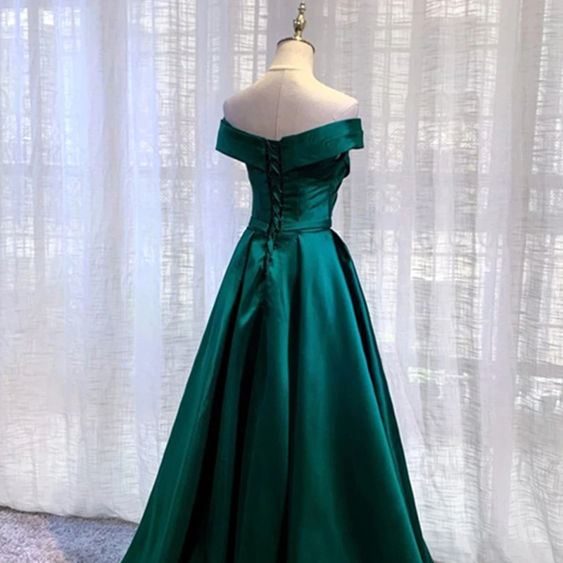 Green Gorgeous Satin Formal Evening Dresses Beautiful Off Shoulder Pleated Elegant Prom Gowns Long Party Dress Robe De Soiree