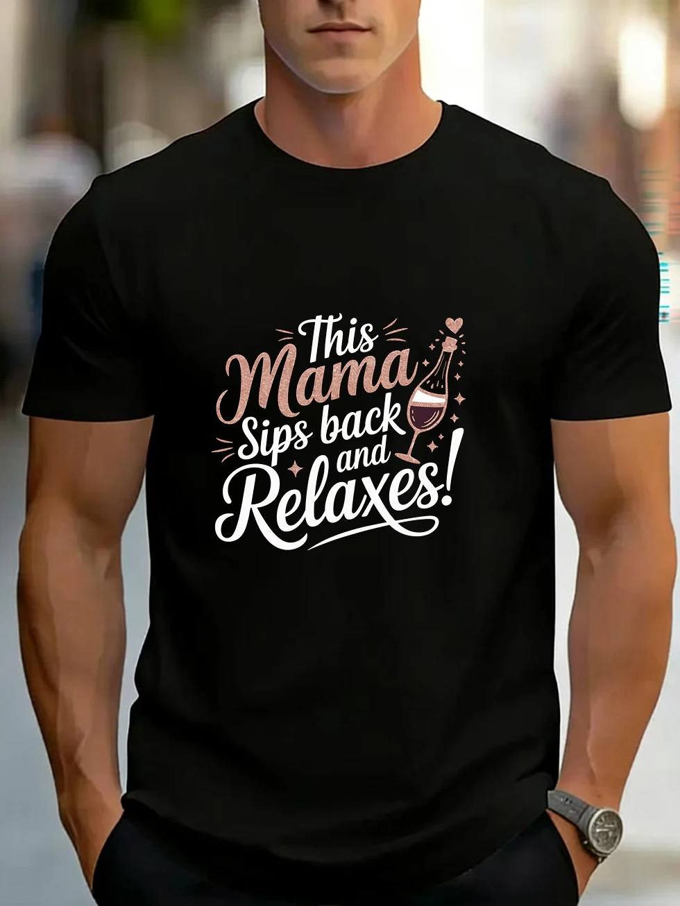 Camiseta de manga corta para hombre con diseño de copa de vino, champán, símbolo en forma de corazón, fuente escrita a mano, oro rosa, fondo blanco, negro puro, mismo estilo para hombre y mujer, algodón puro