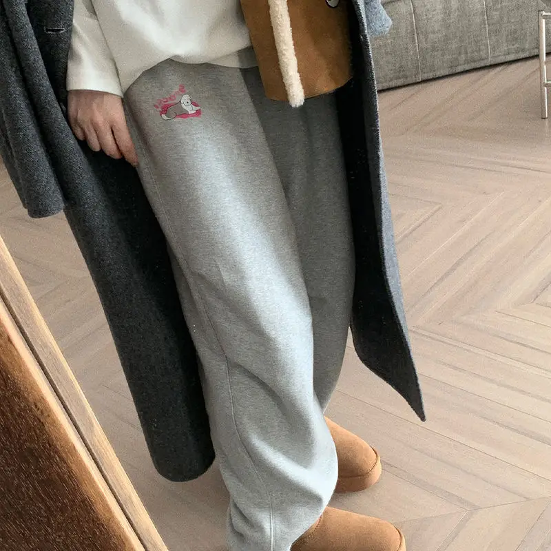 QWEEK Kawaii Fleece Sweatpants Women Y2k Baggy Korean Fashion Brushed Pants Gray Pleated Japanese Oversize Sport Trousers Winter