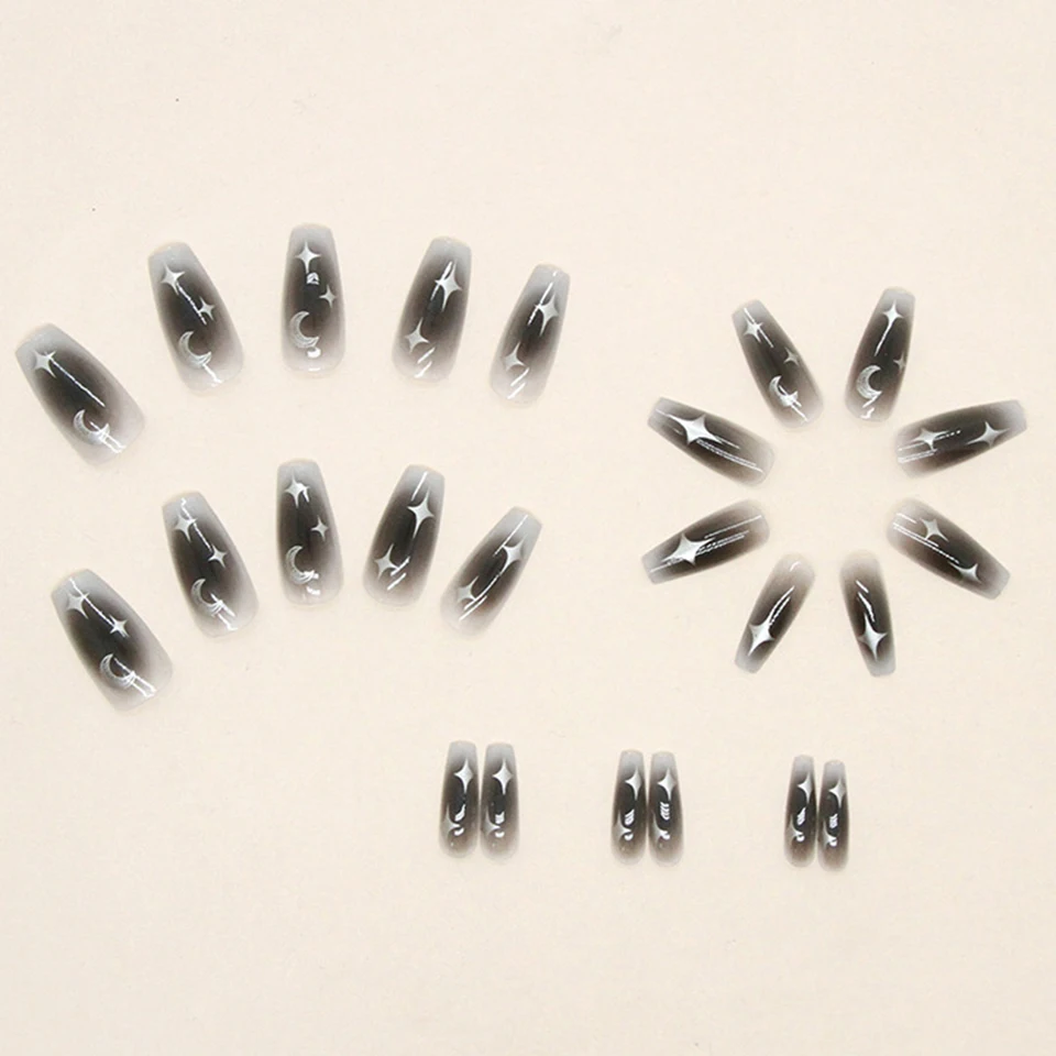 24 uñas postizas Y2k con estrellas, degradado negro, forma ataúd mediana, con diseños de luna, para chicas geniales 3
