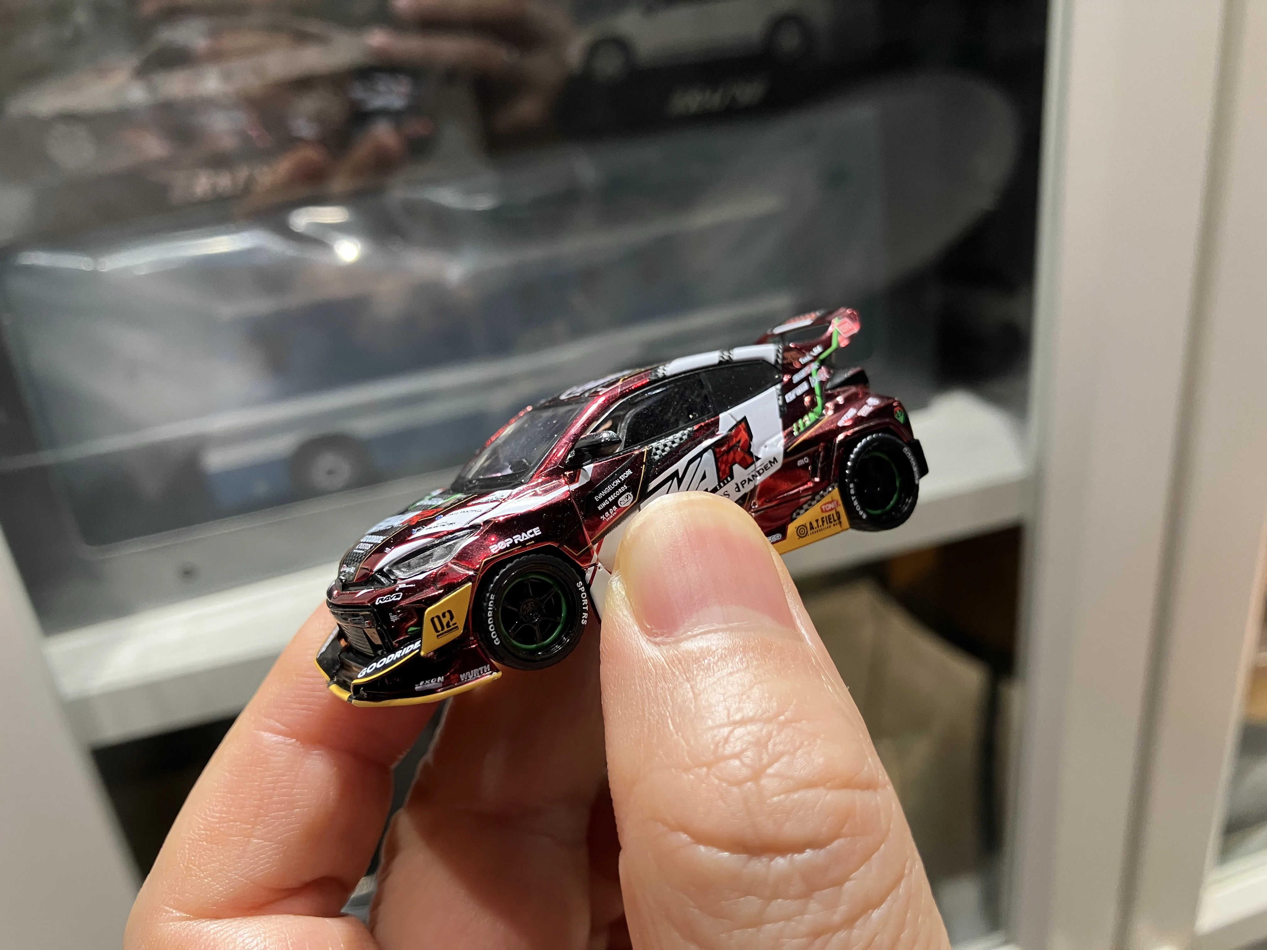 

Модель Pop Race 1:64 RT Production Model-02 GR Yaris, хромированный красный цвет # Металлическая модель автомобиля JDM 126 (из литого сплава)