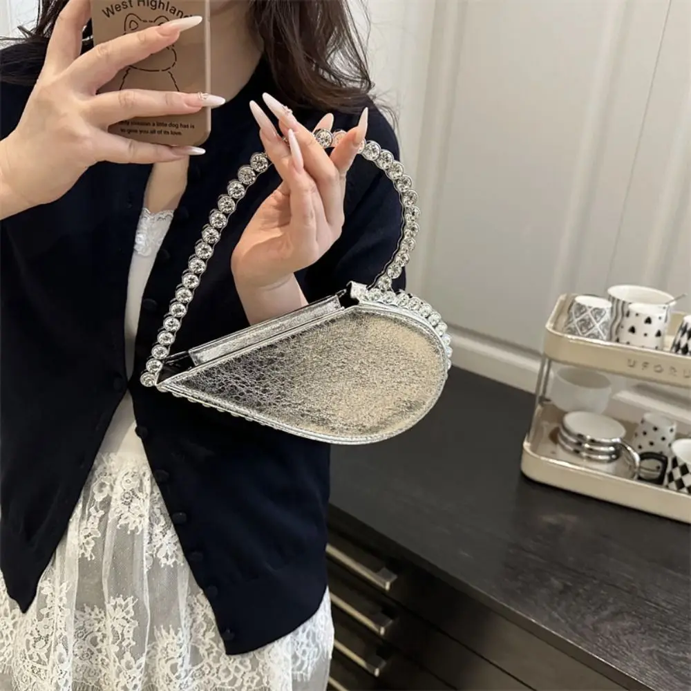 Rhinestone Evening Banquet Bag Large Capacity Messenger Purse Love Shape Handbag Wrist Bag Metal Handle Ladies Clutch Bag