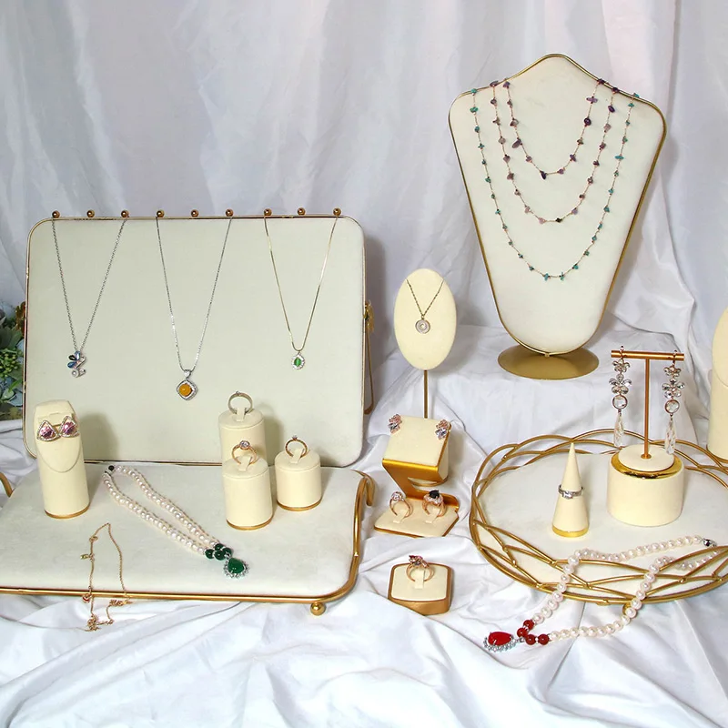 

Металлическая подставка для ювелирных изделий, роскошный минималистичный держатель для хранения колец, счетчик ювелирных изделий, ожерелье, серьги, полка для демонстрации, органайзер для ювелирных изделий