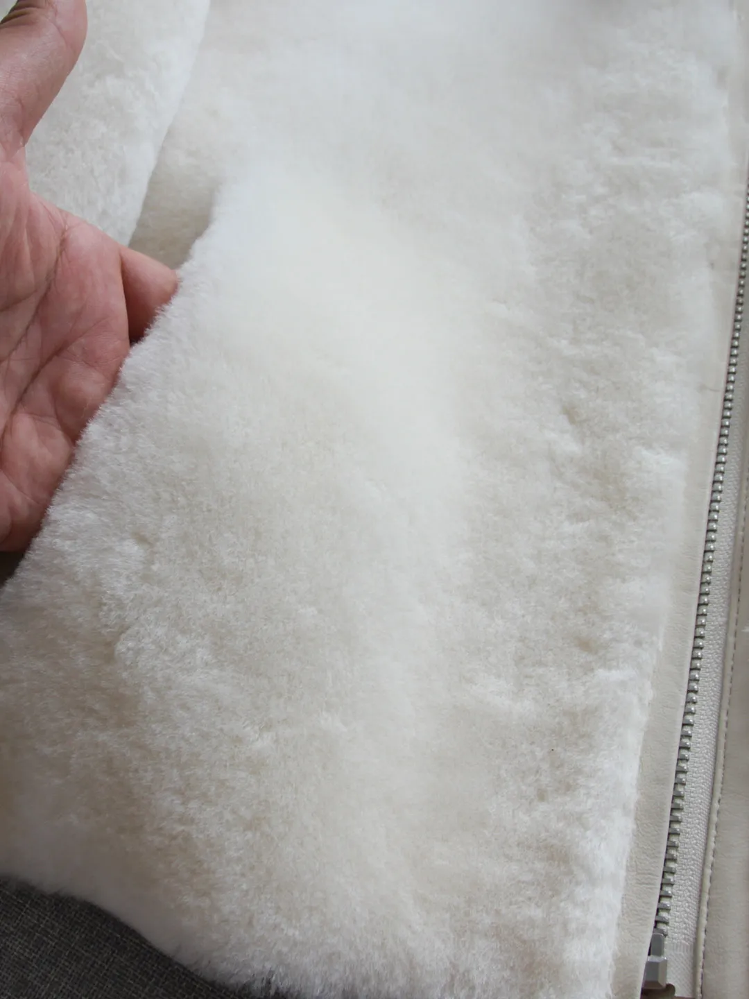 2025, importierte Jacke aus australischer Merinowolle, kurzes Revers, Silhouette, Pelz, integrierter Damenpelzmantel