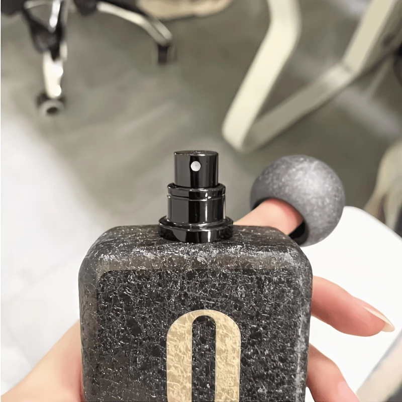 

9. P.M. Night O. U.T. Launched a New Neutral Strong Fragrance Perfume with 3.4Oz Oriental Cooking Style, Which Is Very Suitable for Night Dating, Parties, Parties And Other Occasions That Need to Highlight The Sense of Presence