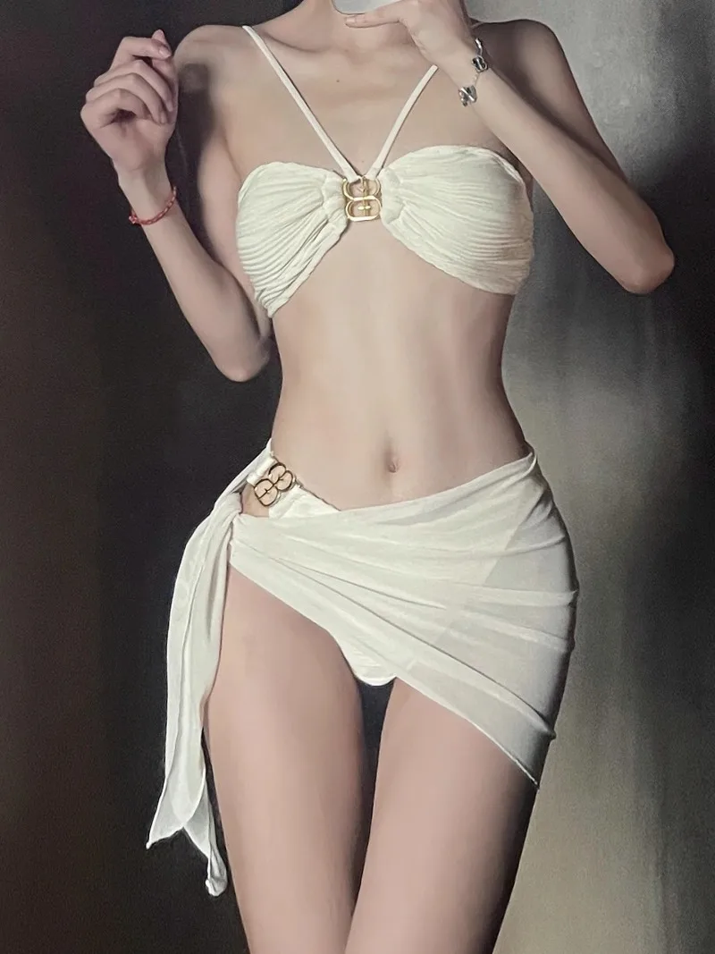 

Bikini Swimsuit Three Piece Set Beach Vacation Triangle Sexy High-end White Red Soaking in Hot Spring Swimsuit for Women
