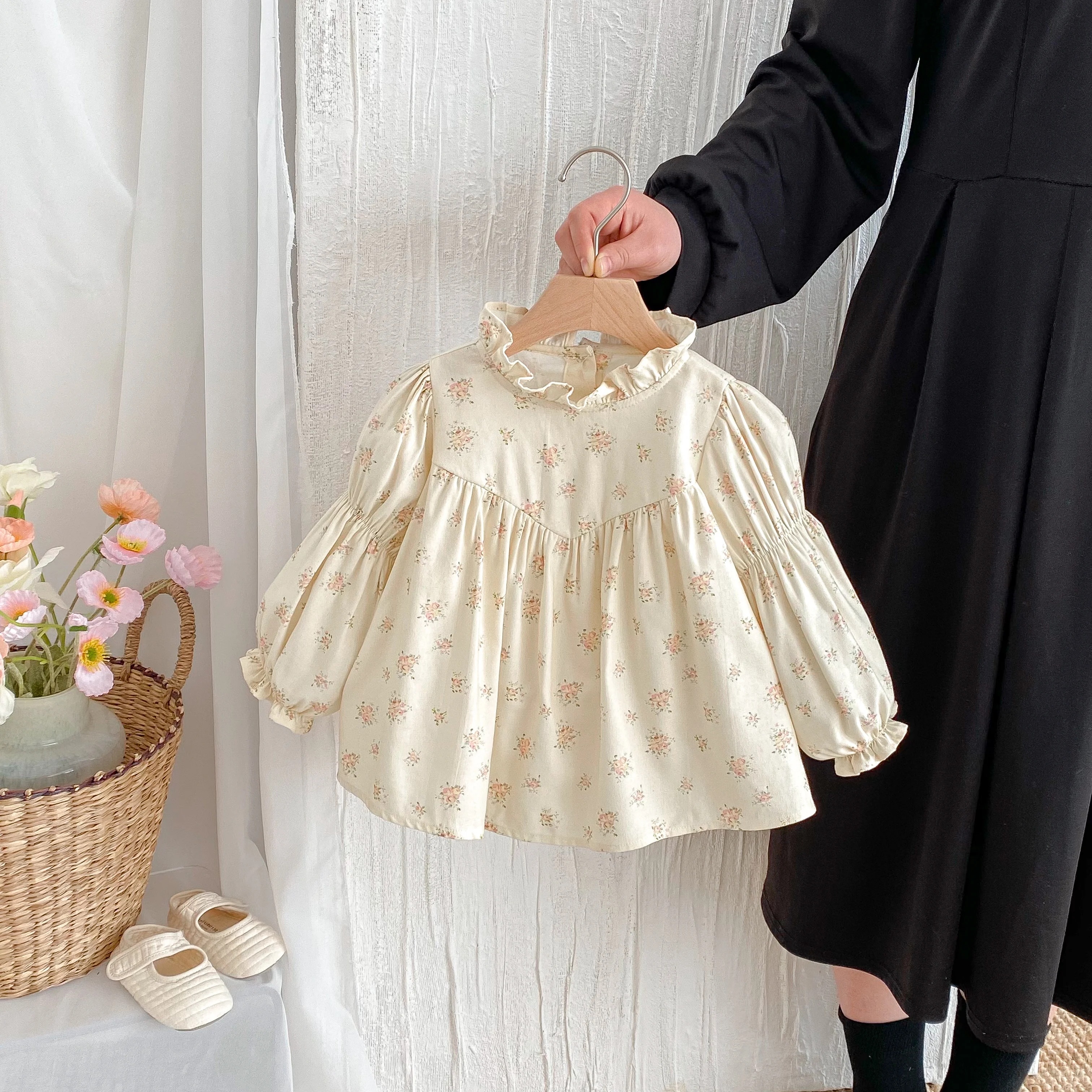 Toddler Girls Shirts Baby Girls Long Sleeve Ruffles Sweet Floral T-shirt  Kids Baby Tops Toddler Blouses Children Tee for 2-7t