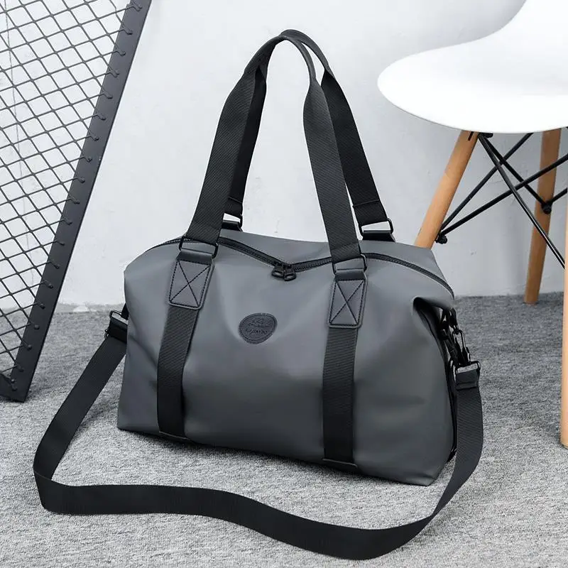 

Спортивная дорожная сумка для мужчин, легкая сумка через плечо, вместительная сумка-тоут из прочного полиэстера, уличный стиль