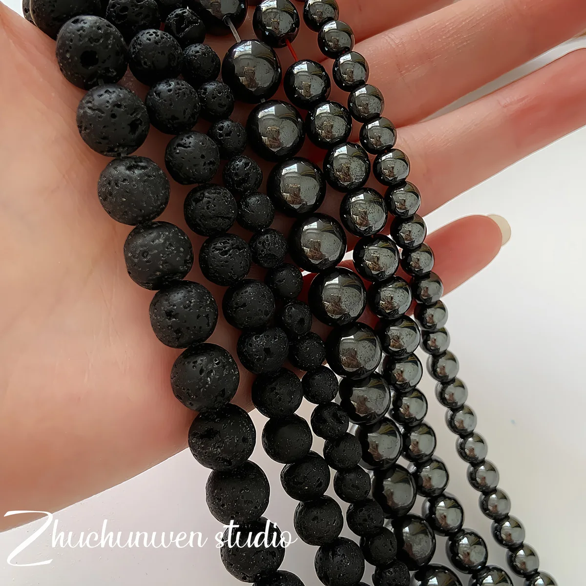 100 قطعة 6/8/10 مللي متر الحجر البركاني الطبيعي النقي الخرز المستديرة سلسلة سوداء حبة Diy بها بنفسك الرجعية الإكسسوارات سوار قلادة المواد