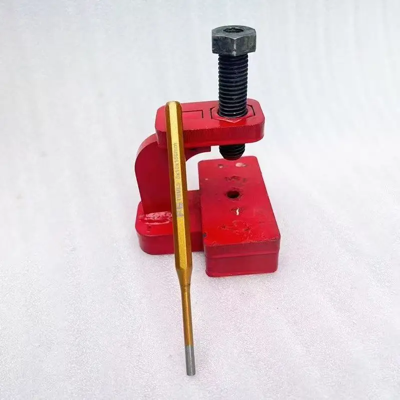 New Vertical Vertical Vertical Chain Breaker - Chain Cutter & Remover, Professional Tool for Harvester Chain Disassembly