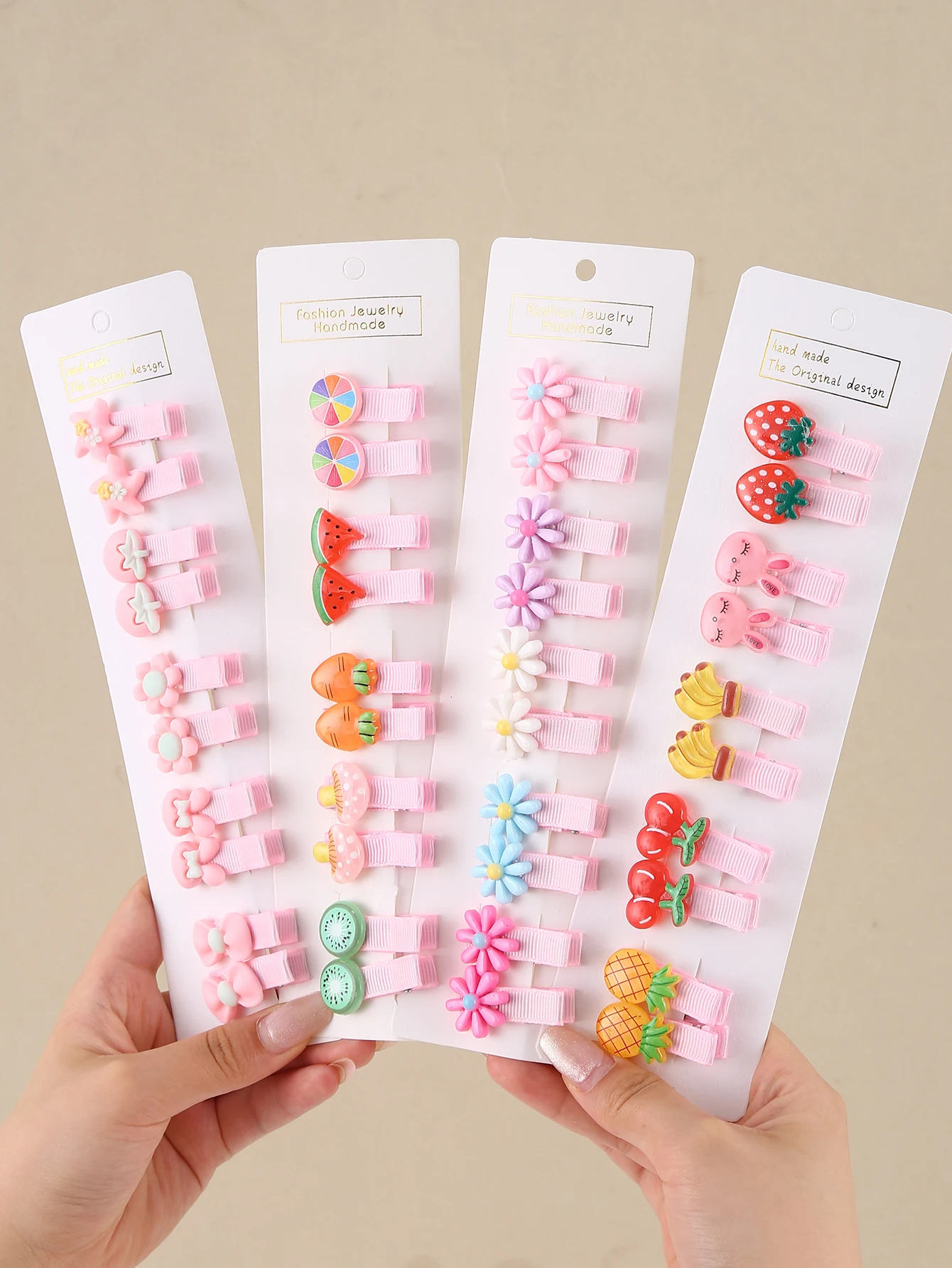 

Children's hair clips, girls' autumn and winter plush hair clips, bow side clips, headwear