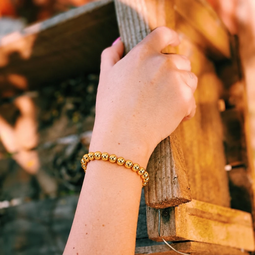 1pc Golden Round Bead Strand Bracelet with Smooth Polished Shiny Sphere Beads Minimalist Elegant Unisex Fashion Style