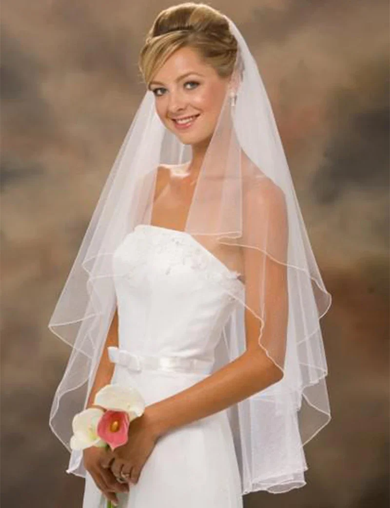 

New Arrival Wedding Accessories Two Layer Ribbon Edge White Ivory Wedding Veils Bridal Veil With Comb