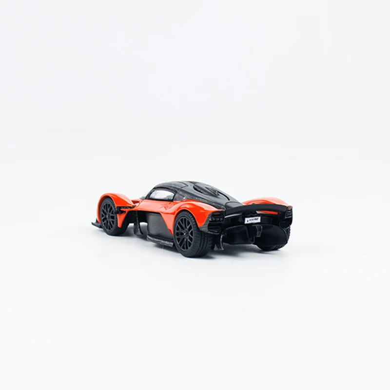 MINIGT-vehículo deportivo fundido a presión, vehículo de aleación, modelo de coche, 1:64, #678, naranja