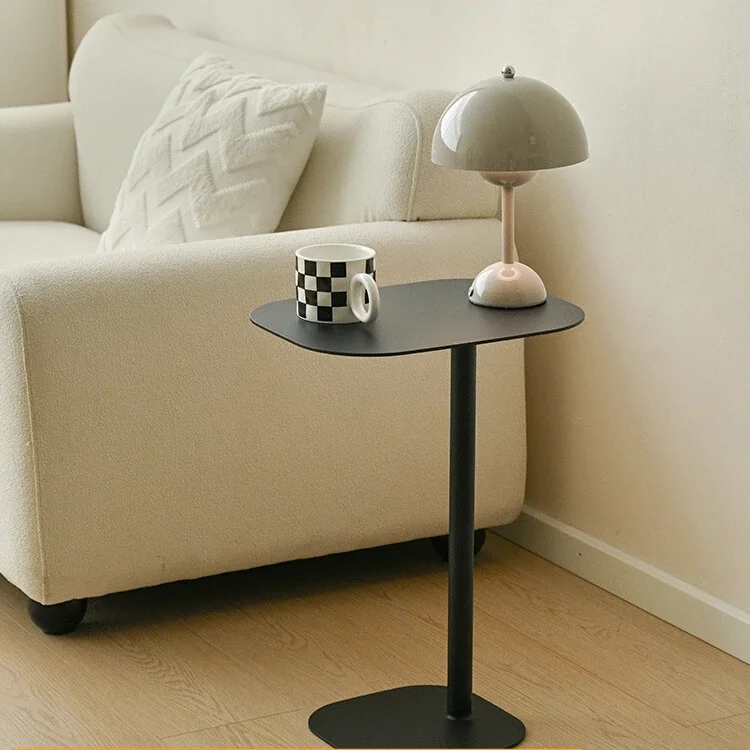 Modern Simple Creative Side Table, Corner, A Many Internet Celebrity Tables, Small Balcony Sofas, Small Coffee Tables, Mini