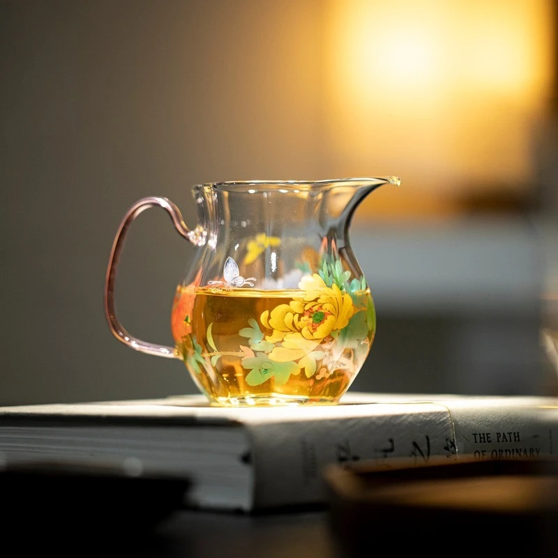 

New Chinese Style Peony Glass Fair Cup Heat Resistant Tea Pitcher Transparent Divider for Home Kung Fu Tea Set